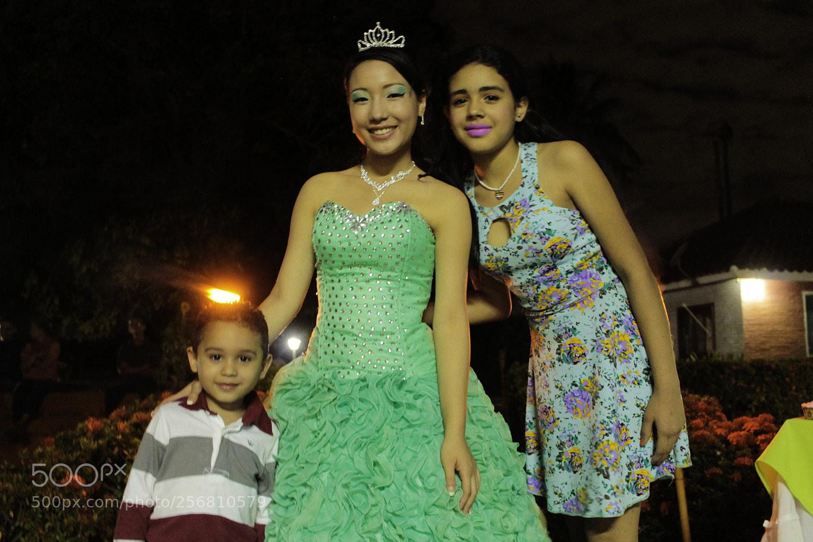 Canon EOS 1100D (EOS Rebel T3 / EOS Kiss X50) sample photo. Los peques photography