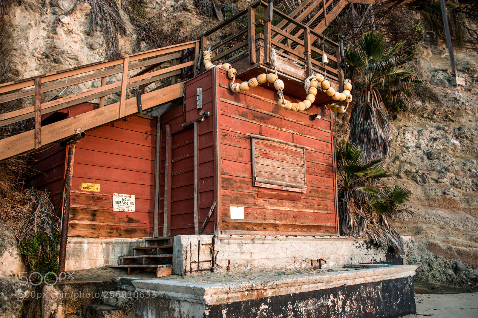 Nikon D5500 sample photo. Beach shack photography