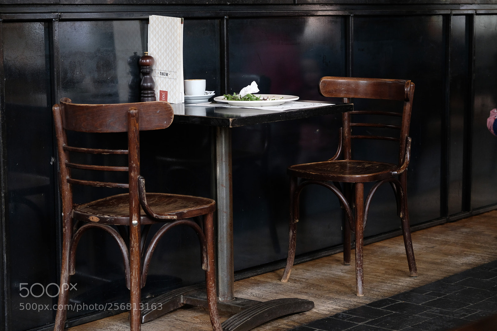 Fujifilm X-T2 sample photo. Last lunch photography