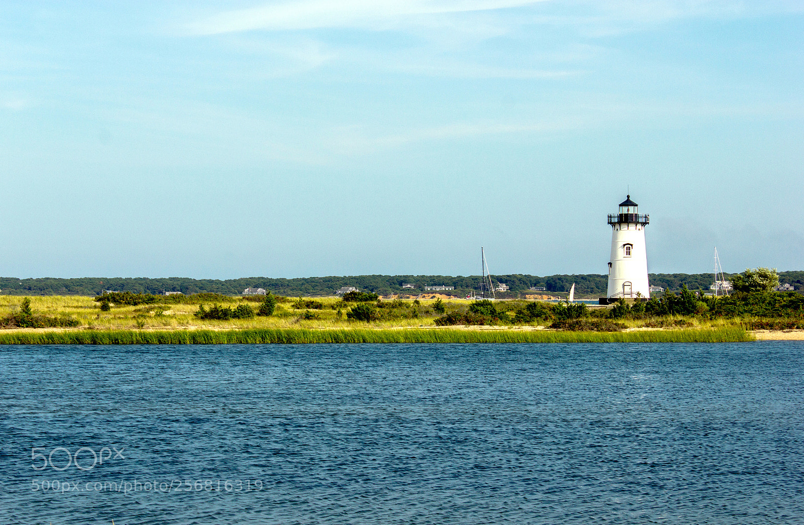 Canon EOS 550D (EOS Rebel T2i / EOS Kiss X4) sample photo. Edgartown lighthouse photography
