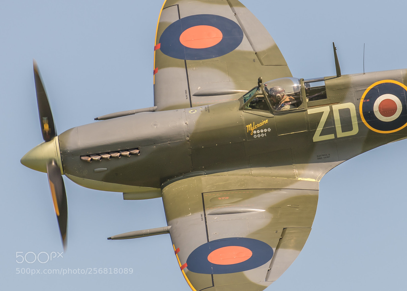 Canon EOS 7D Mark II sample photo. Spitfire ix photography
