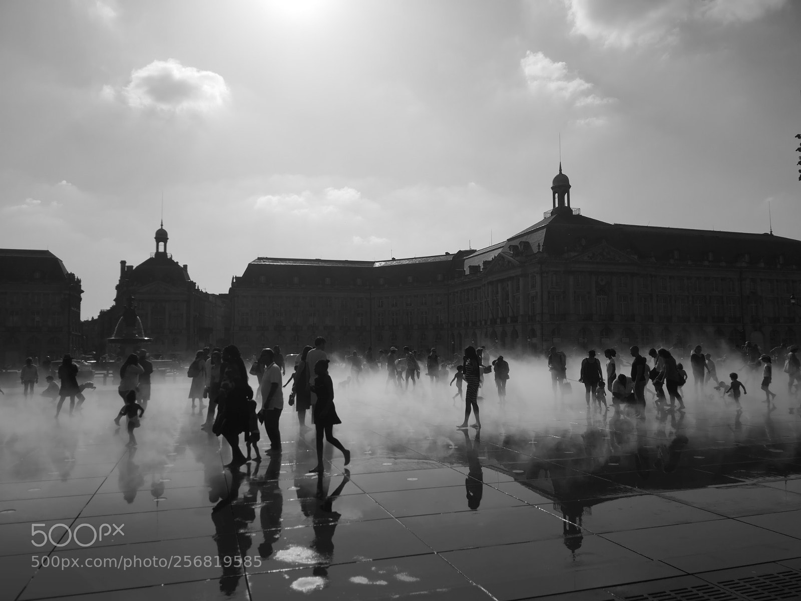 HUAWEI CLT-L09 sample photo. Bordeaux- mirror d'eau photography