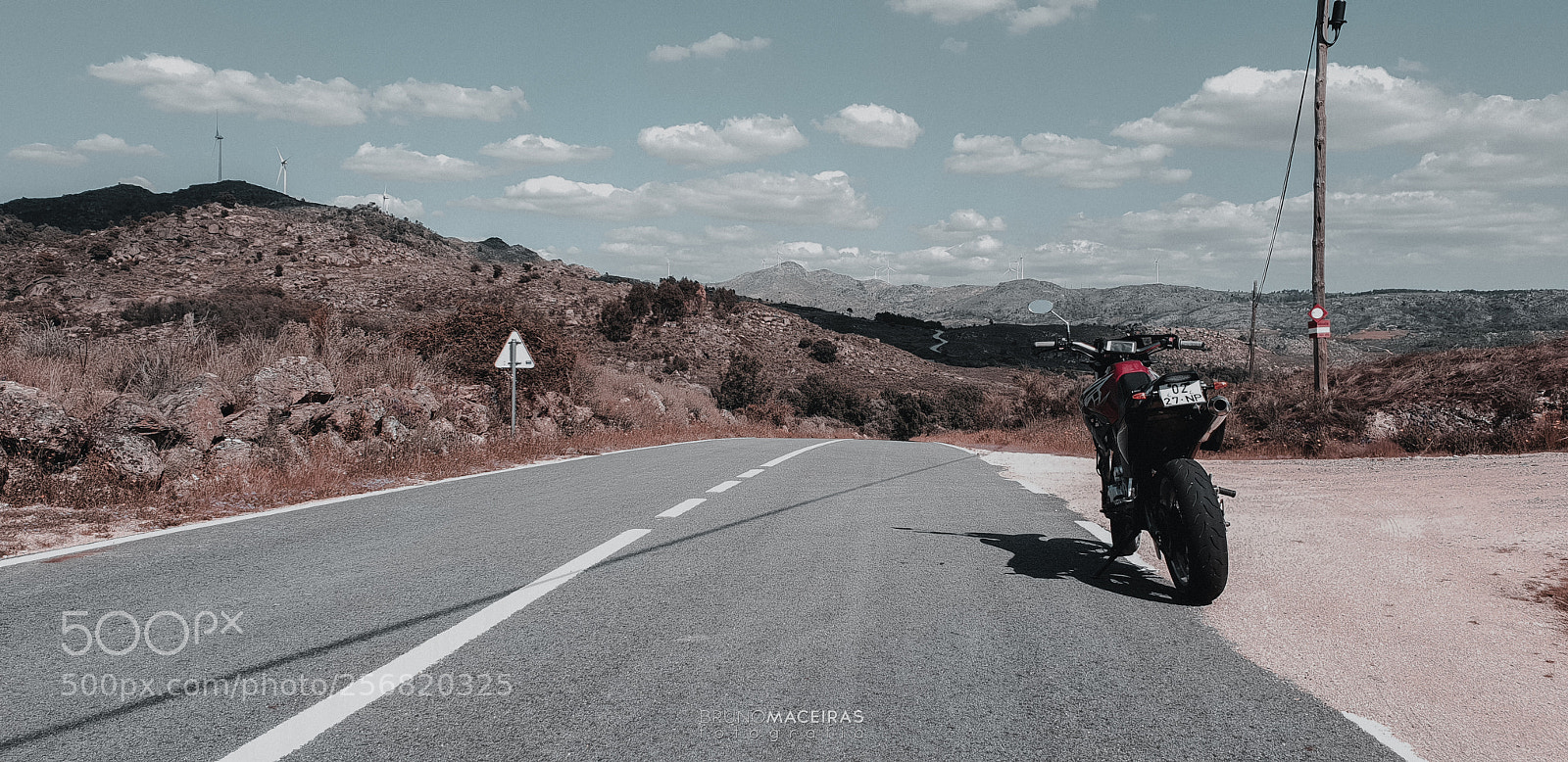 Samsung Galaxy S9 sample photo. Road photography
