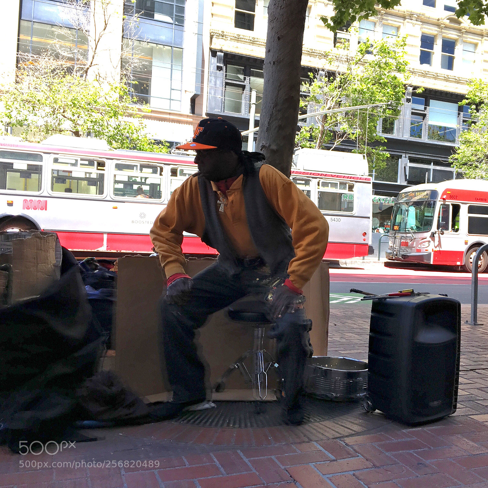 Apple iPhone 6s sample photo. Performer photography