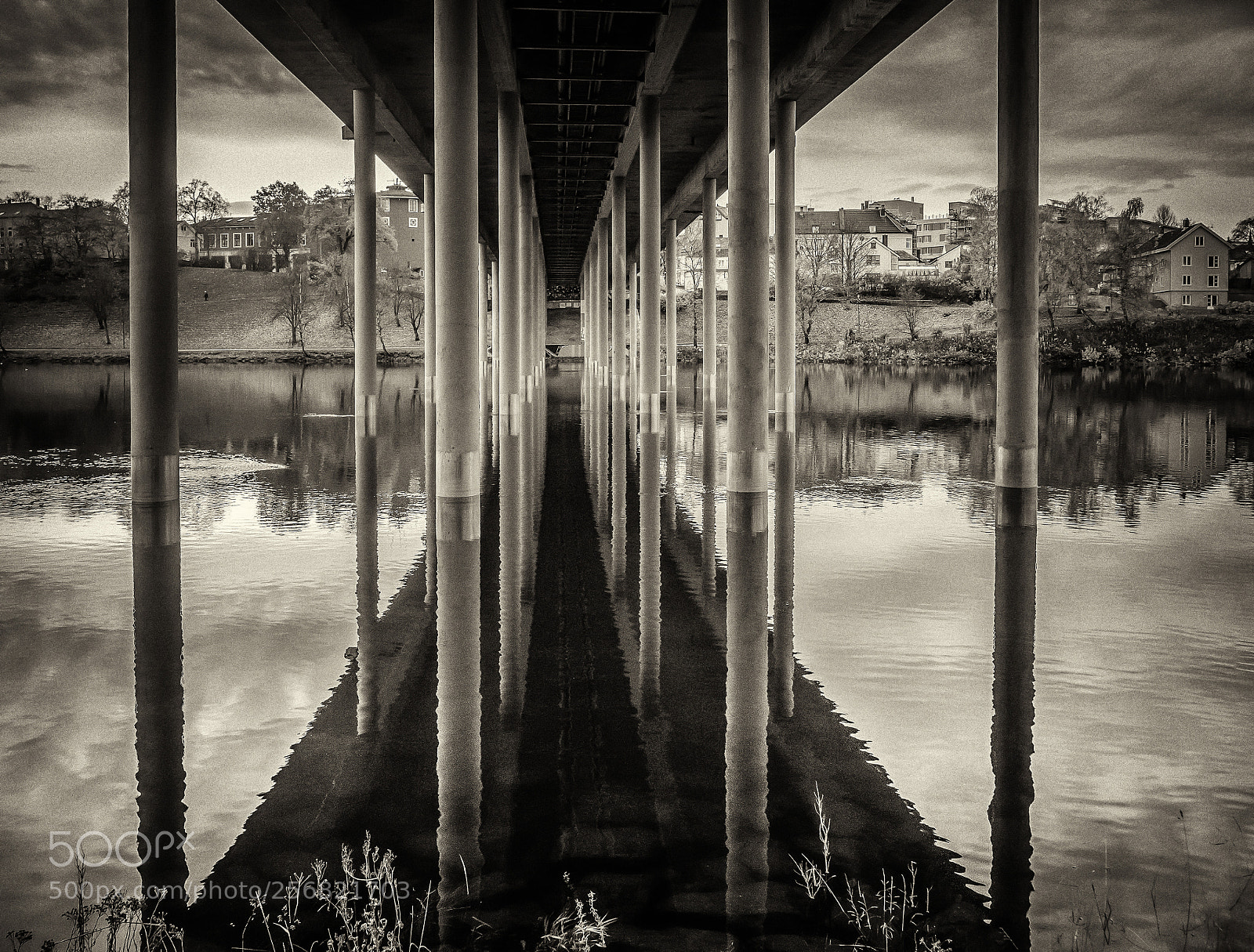 Panasonic Lumix DMC-GX7 sample photo. Under the bridge photography