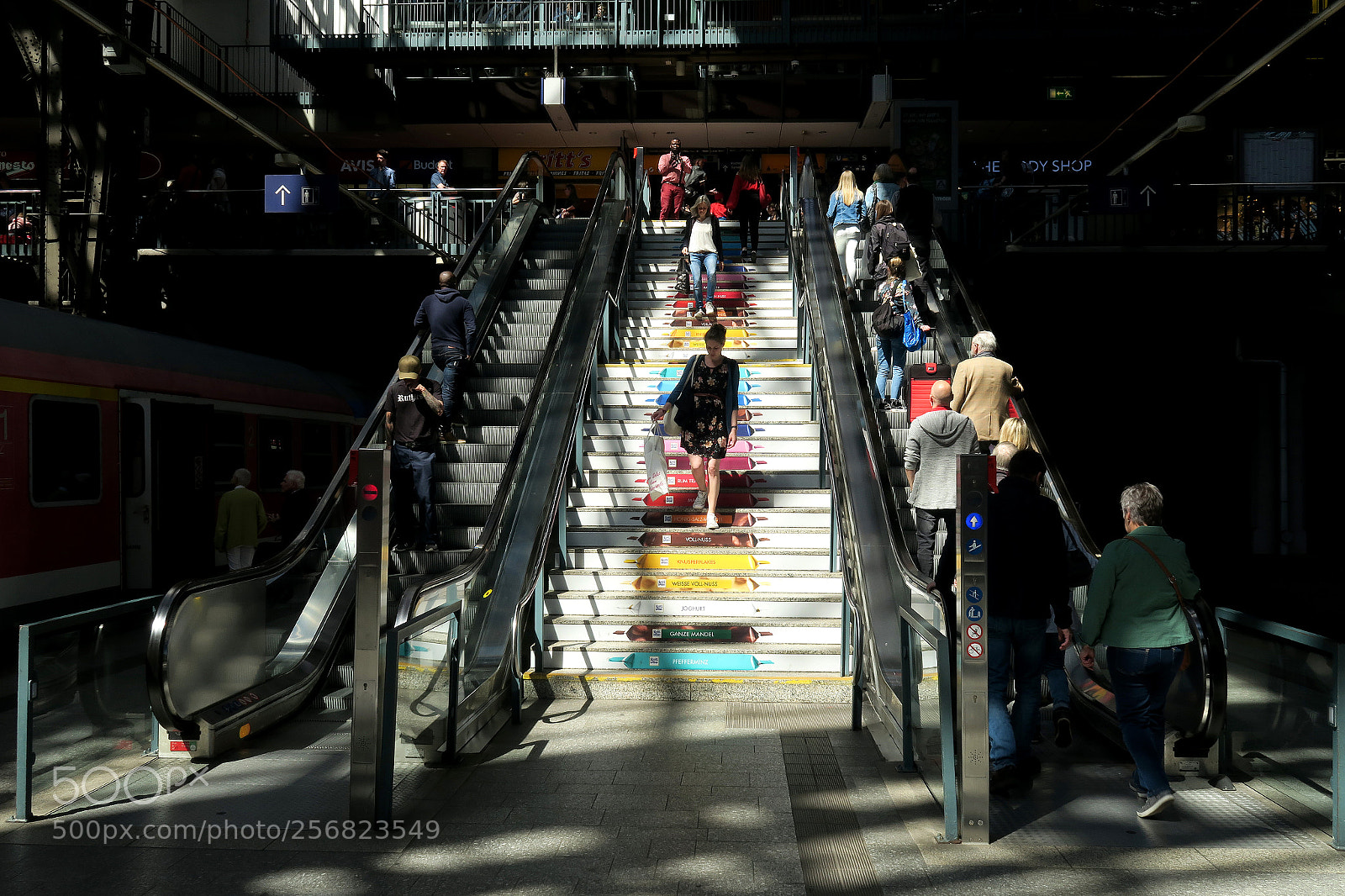 Canon PowerShot G7 X sample photo. Central station photography