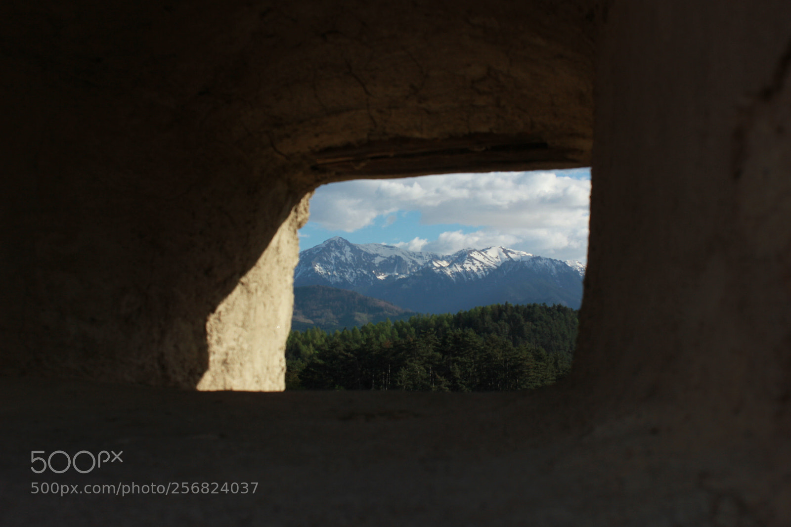 Canon EF-S 18-55mm F3.5-5.6 IS sample photo. Another view towards bucegi photography