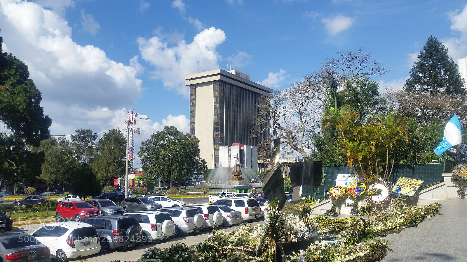 Samsung Galaxy S5 sample photo. Perspectiva finanza photography