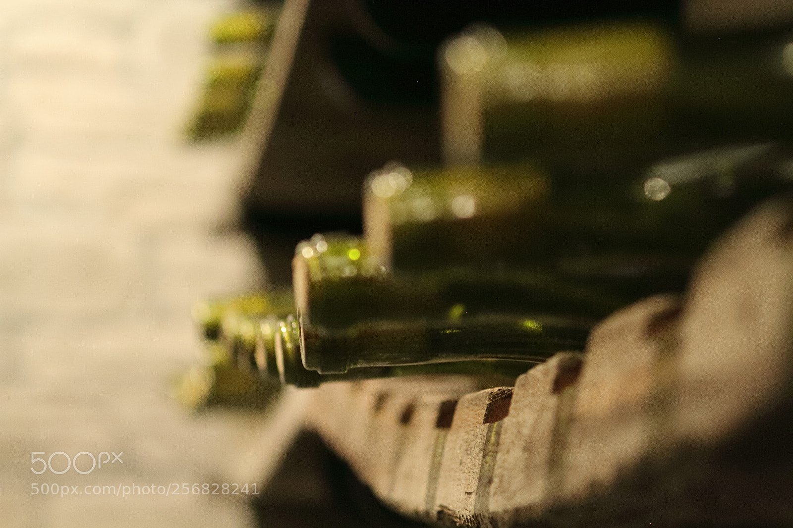 Canon EOS 7D + Canon EF 50mm F1.8 II sample photo. Wine photography