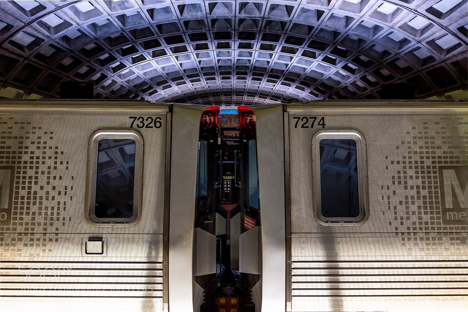 Nikon D500 sample photo. Metro subway photography