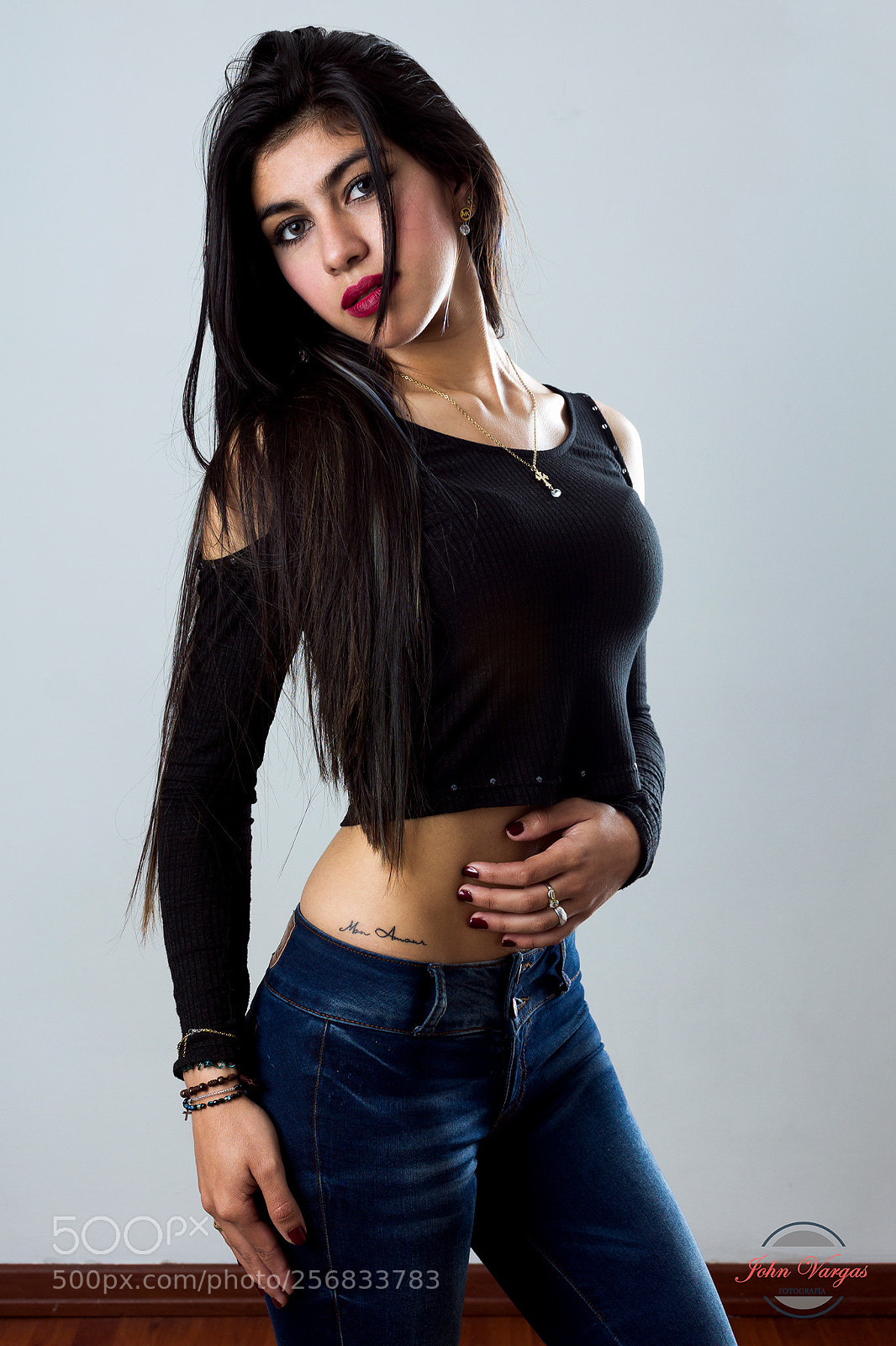 Sony SLT-A68 sample photo. Bella mujer photography
