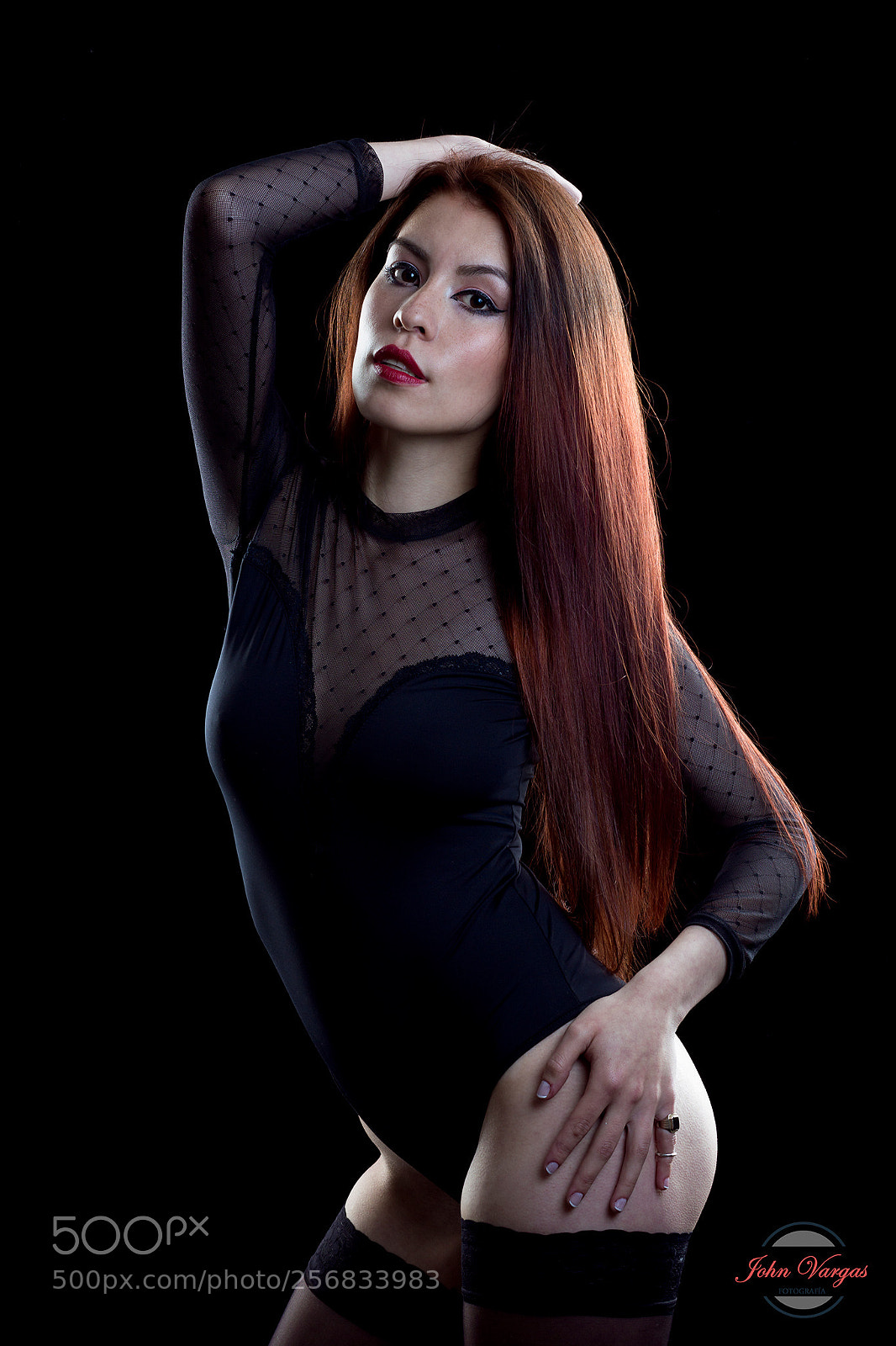 Sony SLT-A68 sample photo. Sensual mujer de cabello photography