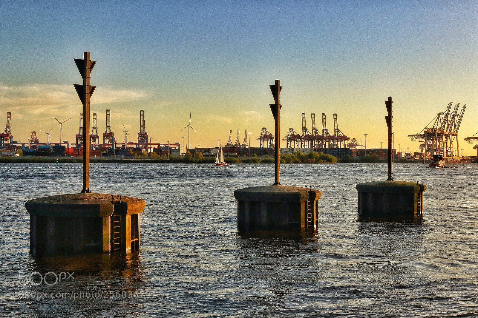Canon EOS 70D sample photo. Red boat photography