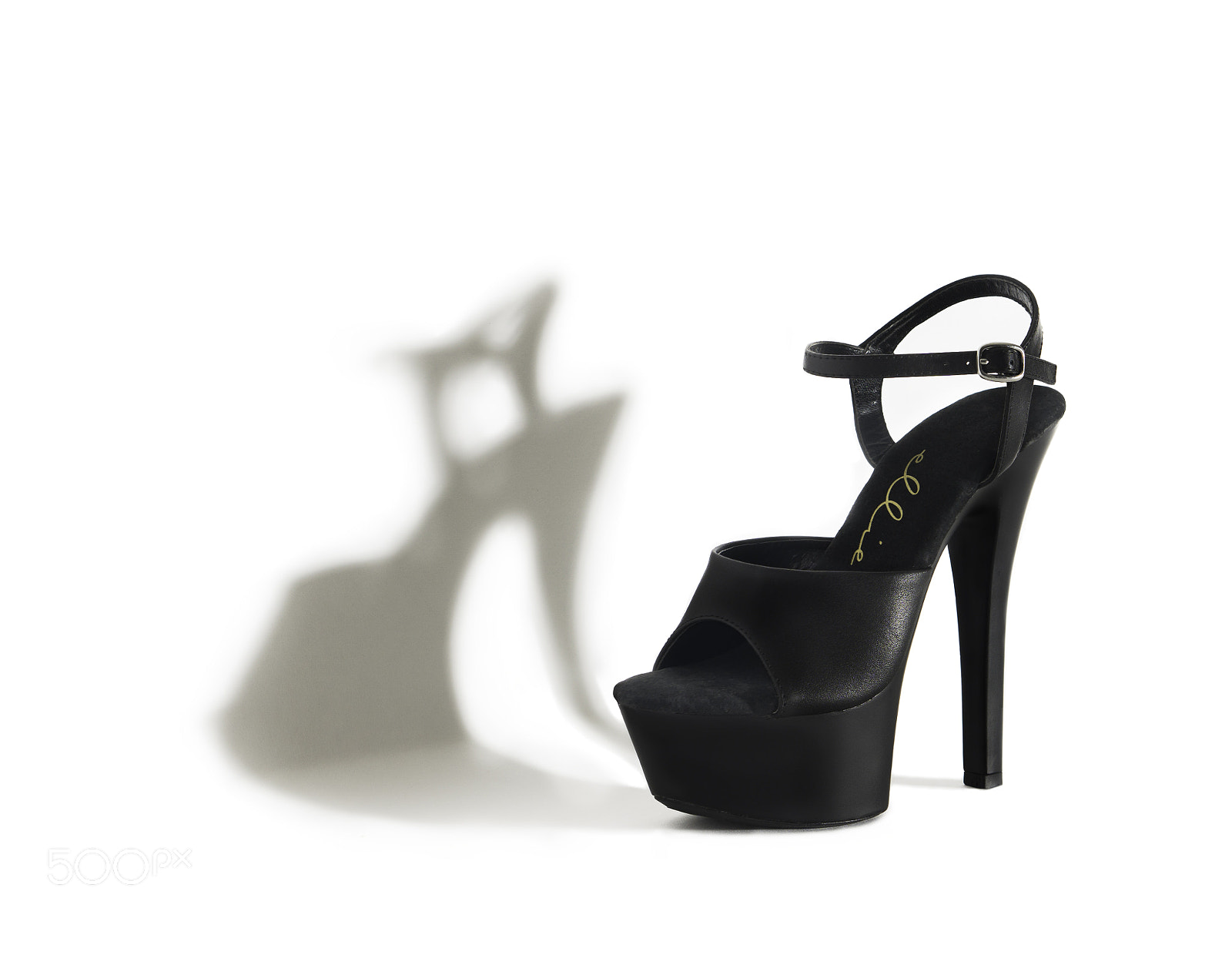 Sony a6000 sample photo. Shadow heel photography