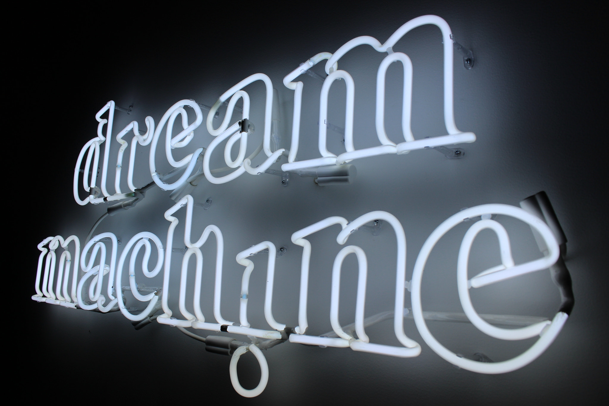 Canon EOS 100D (EOS Rebel SL1 / EOS Kiss X7) sample photo. Dream machine photography