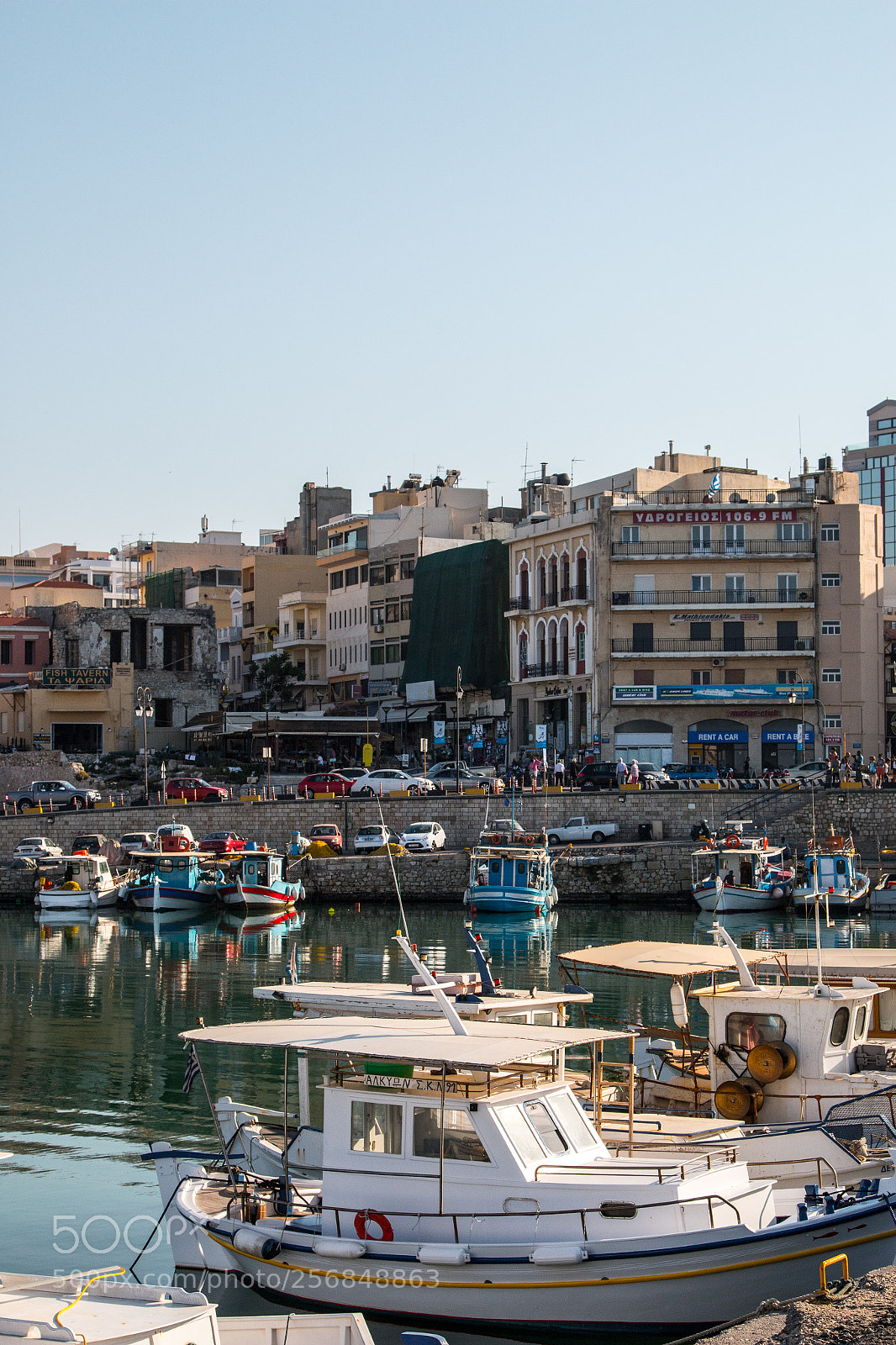 Canon EOS 70D sample photo. Heraklion port 2 photography
