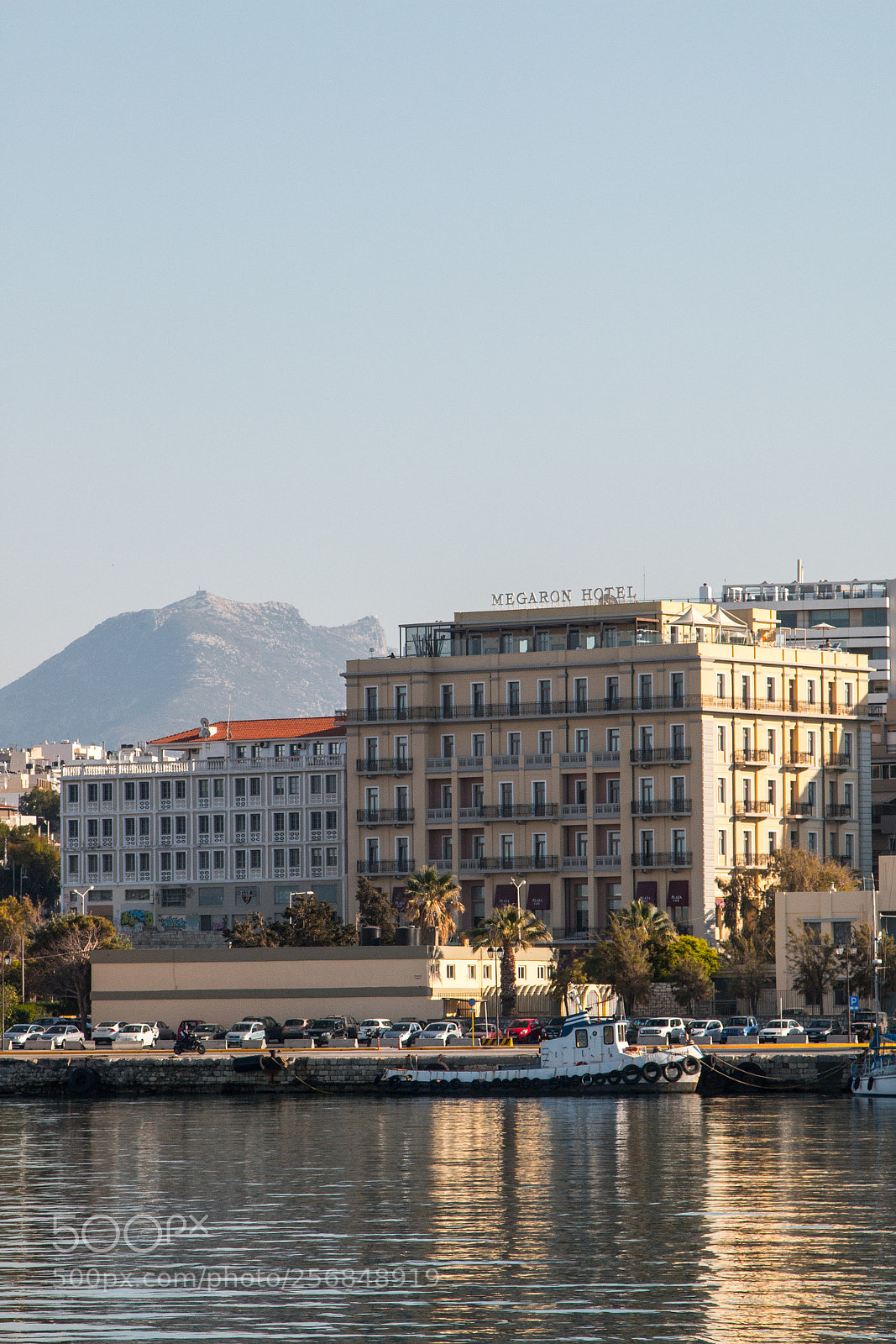 Canon EOS 70D sample photo. Heraklion port 3 photography