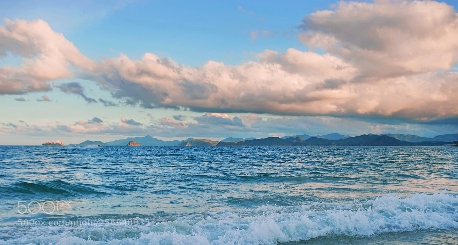 Sony a7 sample photo. Cloud on dameisha beach photography