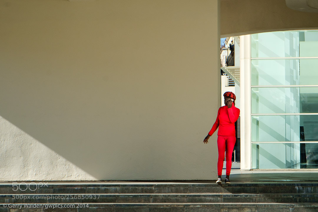 Fujifilm X-Pro1 sample photo. The woman in red photography