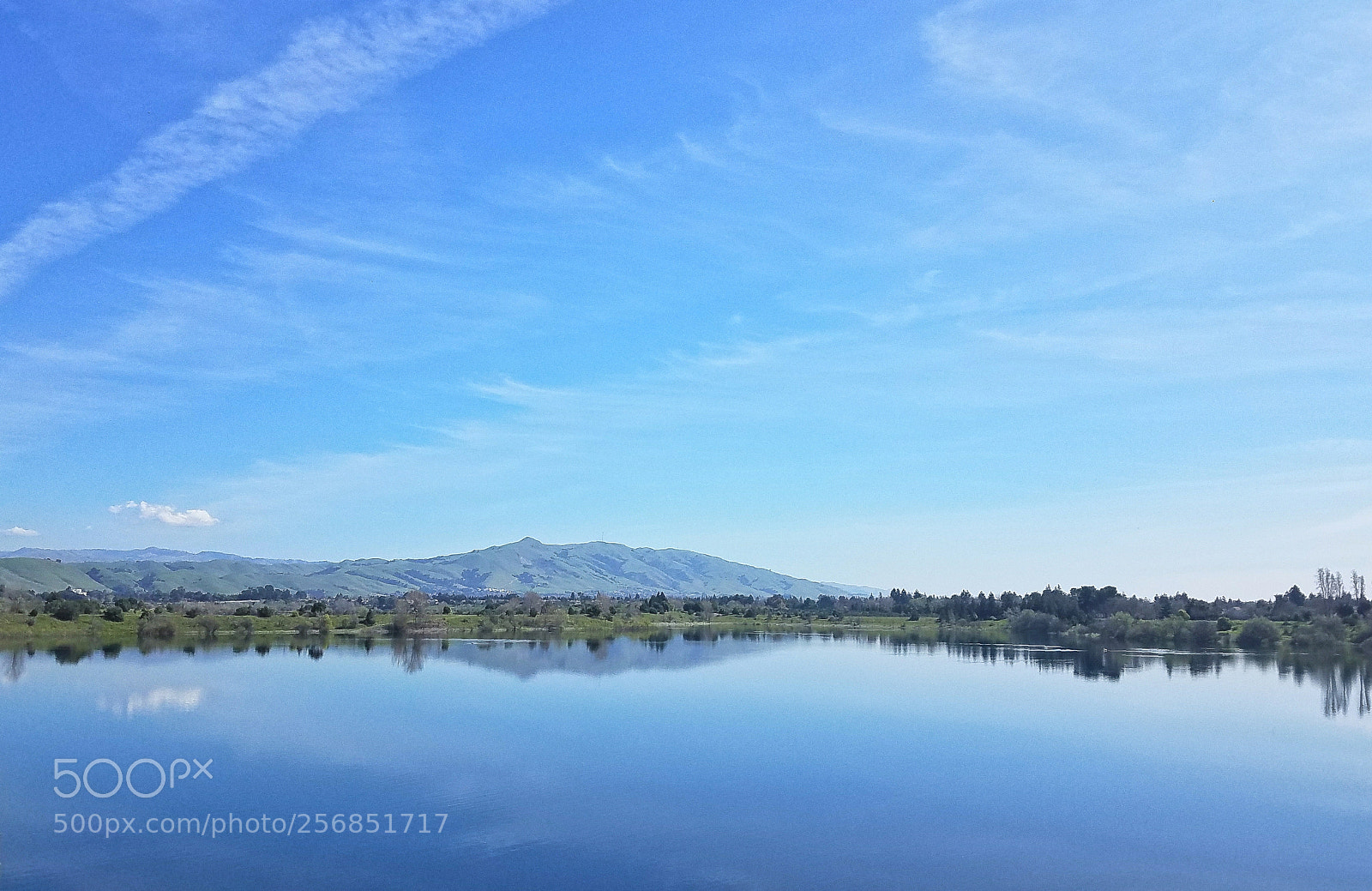 Samsung Galaxy S7 Edge sample photo. Blue day photography
