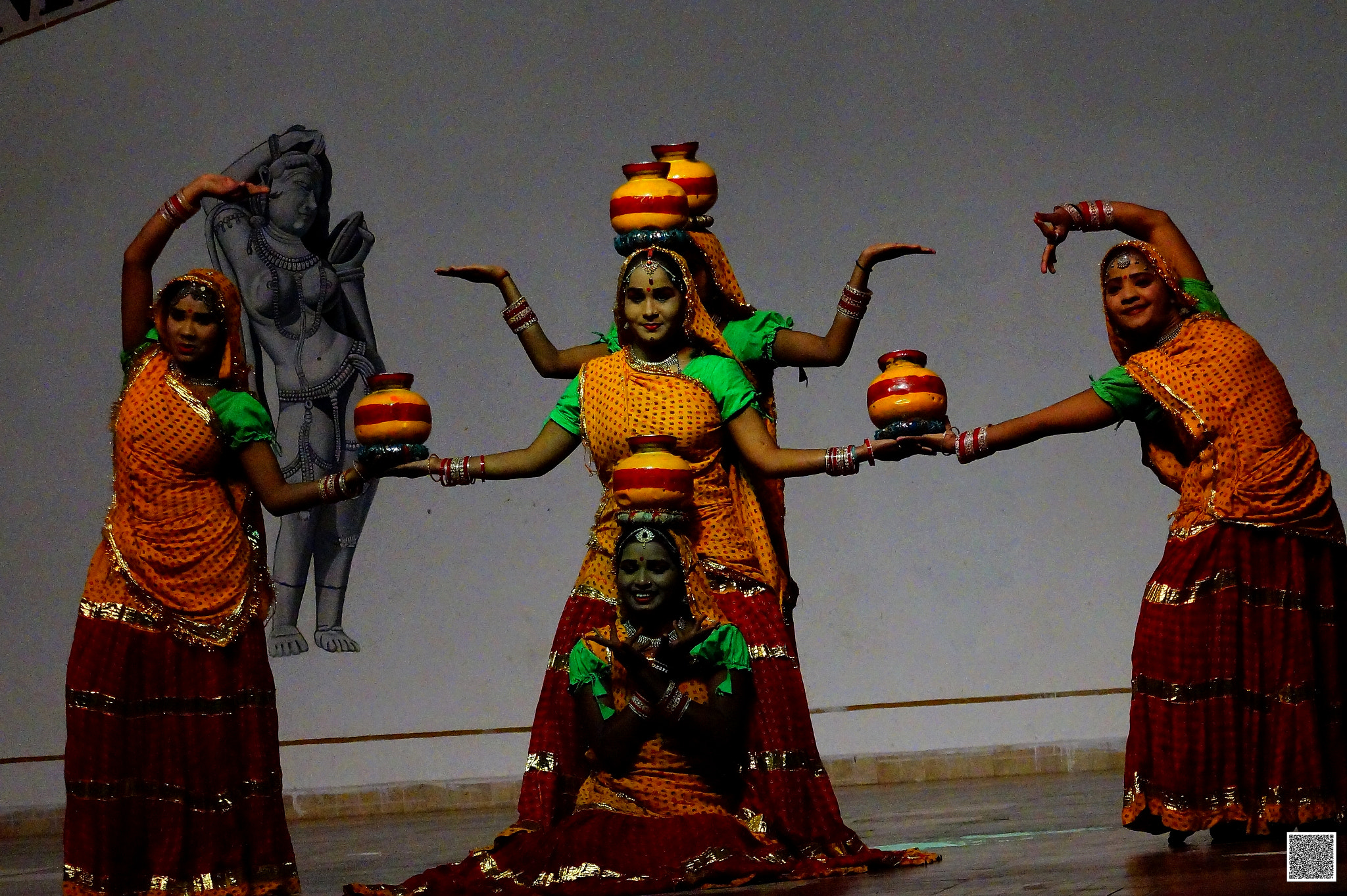 Sony DT 55-200mm F4-5.6 SAM sample photo. Durga dance khajuraho photography