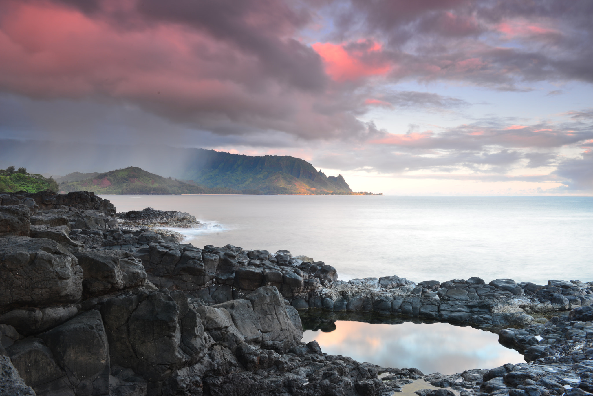 Nikon D800E sample photo. Sunrise at queen"s bath photography