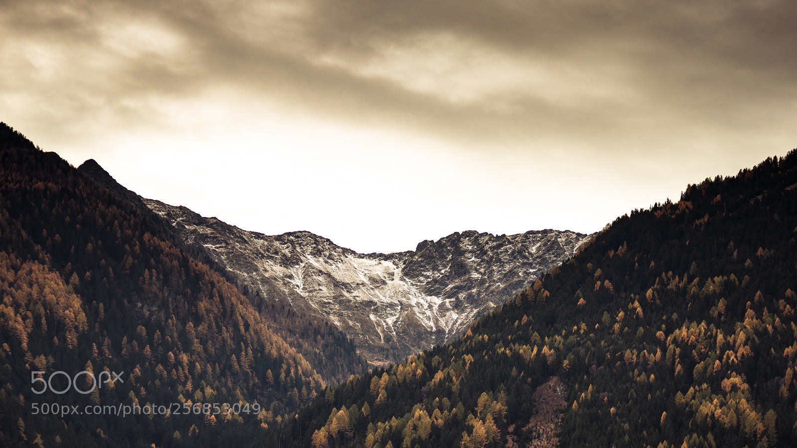 Canon EOS M6 sample photo. Vintage mountain photography