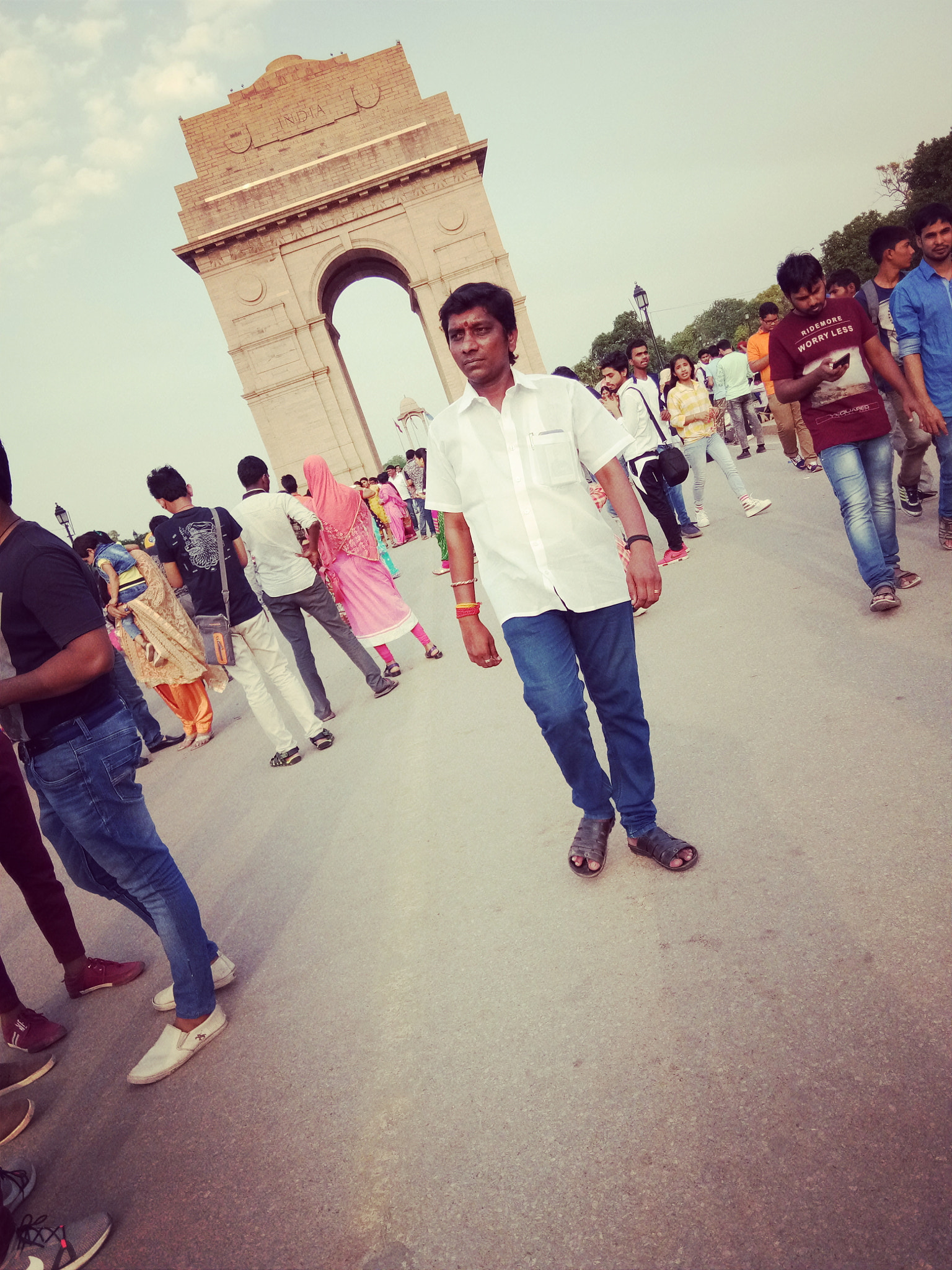 vivo 1609 sample photo. India gate photography