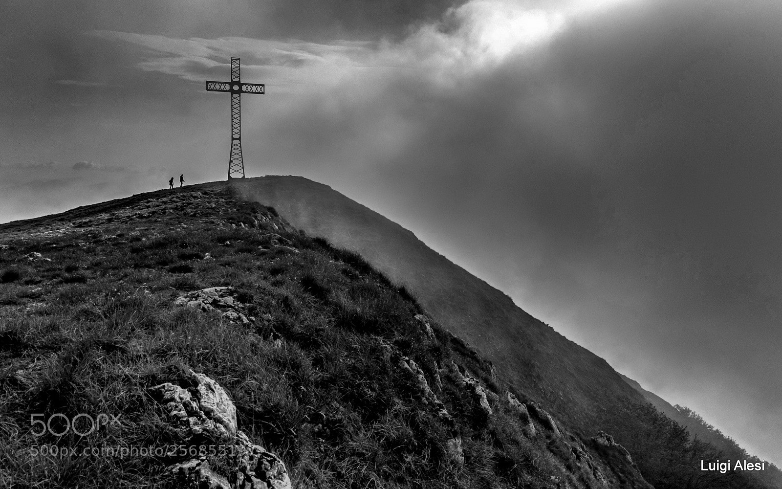 Fujifilm X-M1 sample photo. Monte san vicino photography