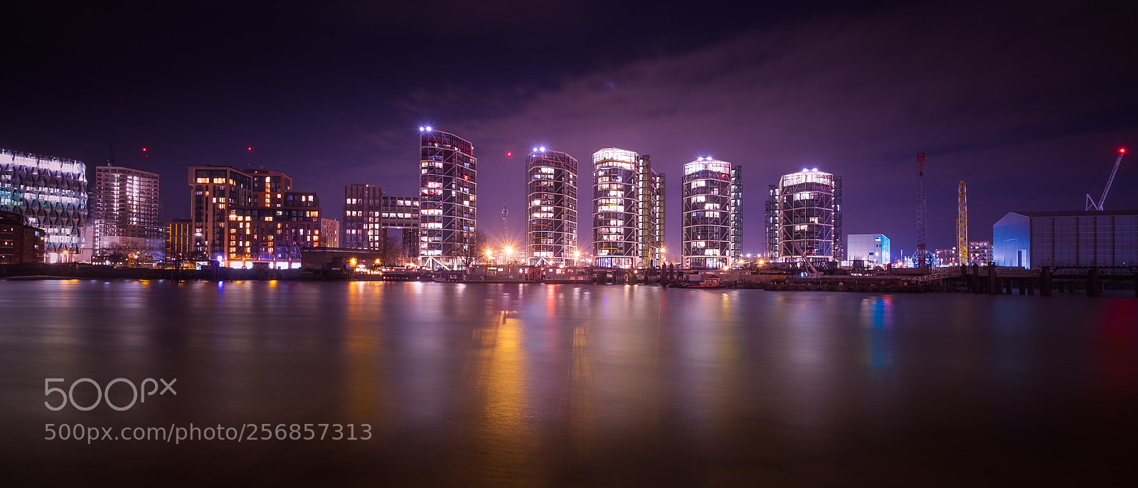 Fujifilm X-T1 sample photo. London at night photography