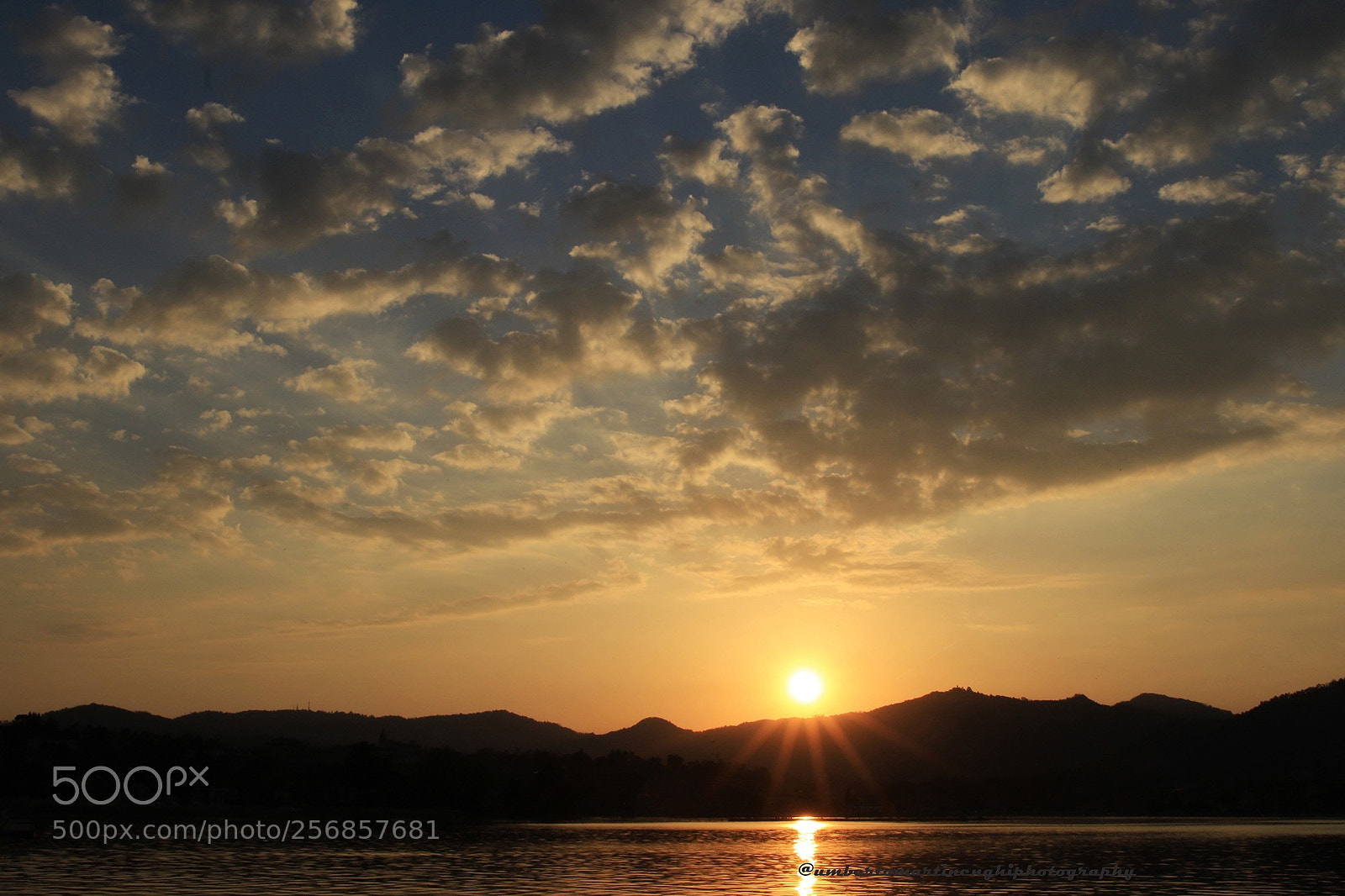 Canon EOS 7D Mark II sample photo. Sunset  photography