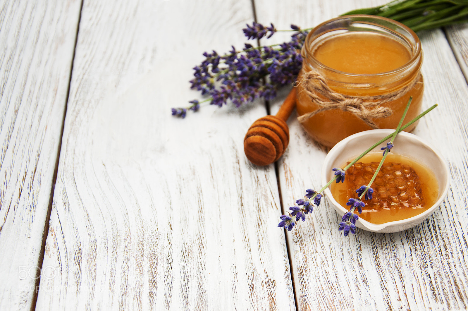 Nikon D90 sample photo. Honey and lavender flowers photography
