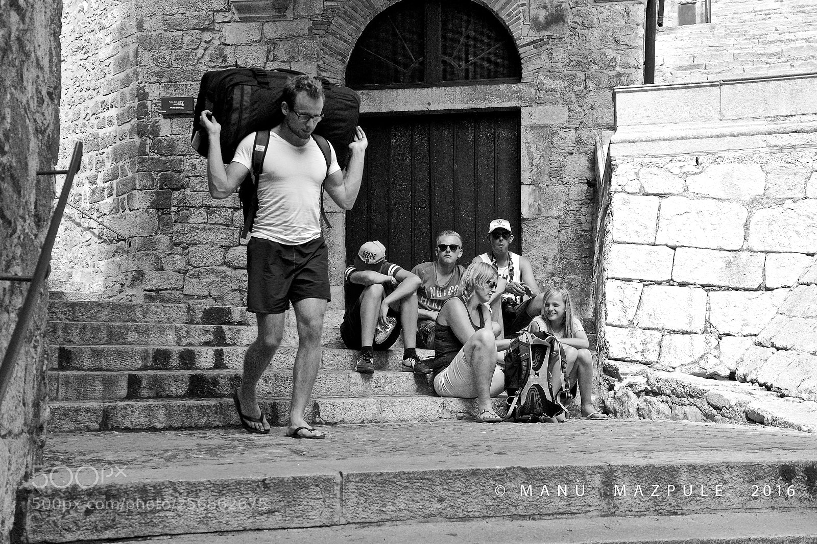Canon EOS 70D sample photo. 344. girona. catalunya... people photography