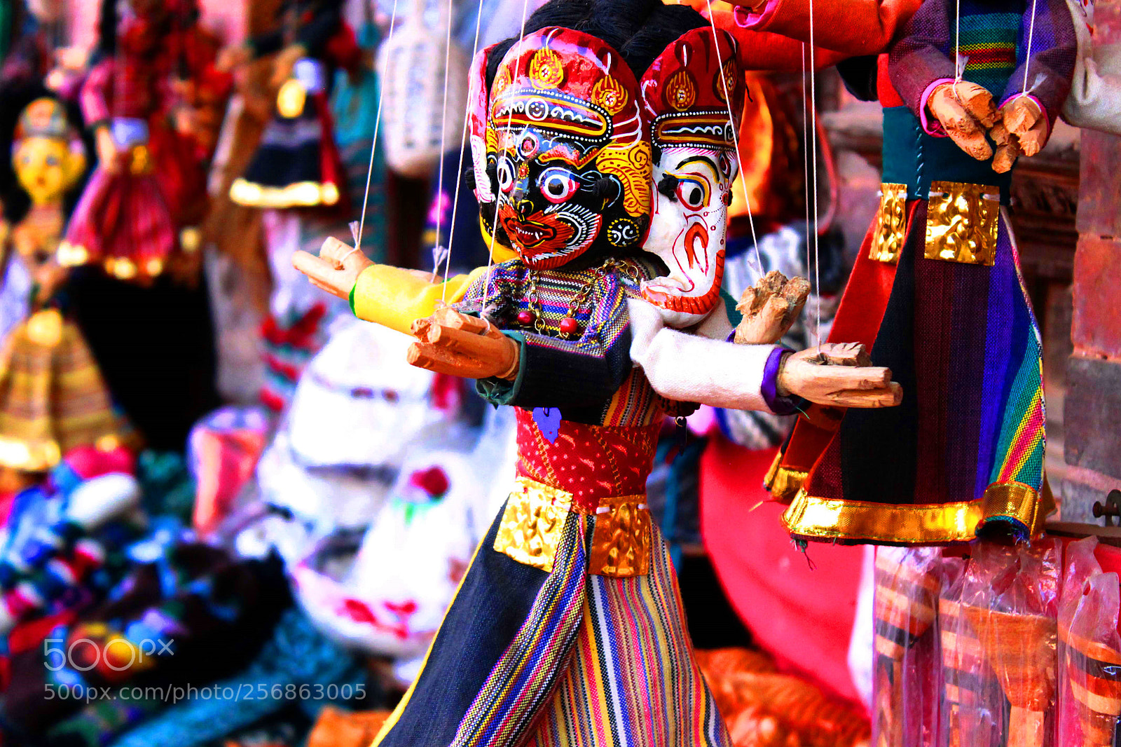 Canon EOS 1100D (EOS Rebel T3 / EOS Kiss X50) sample photo. Poppet at baktapur palace photography