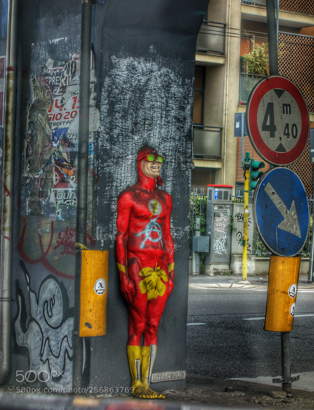 Sony Cyber-shot DSC-RX100 sample photo. Superhero photography