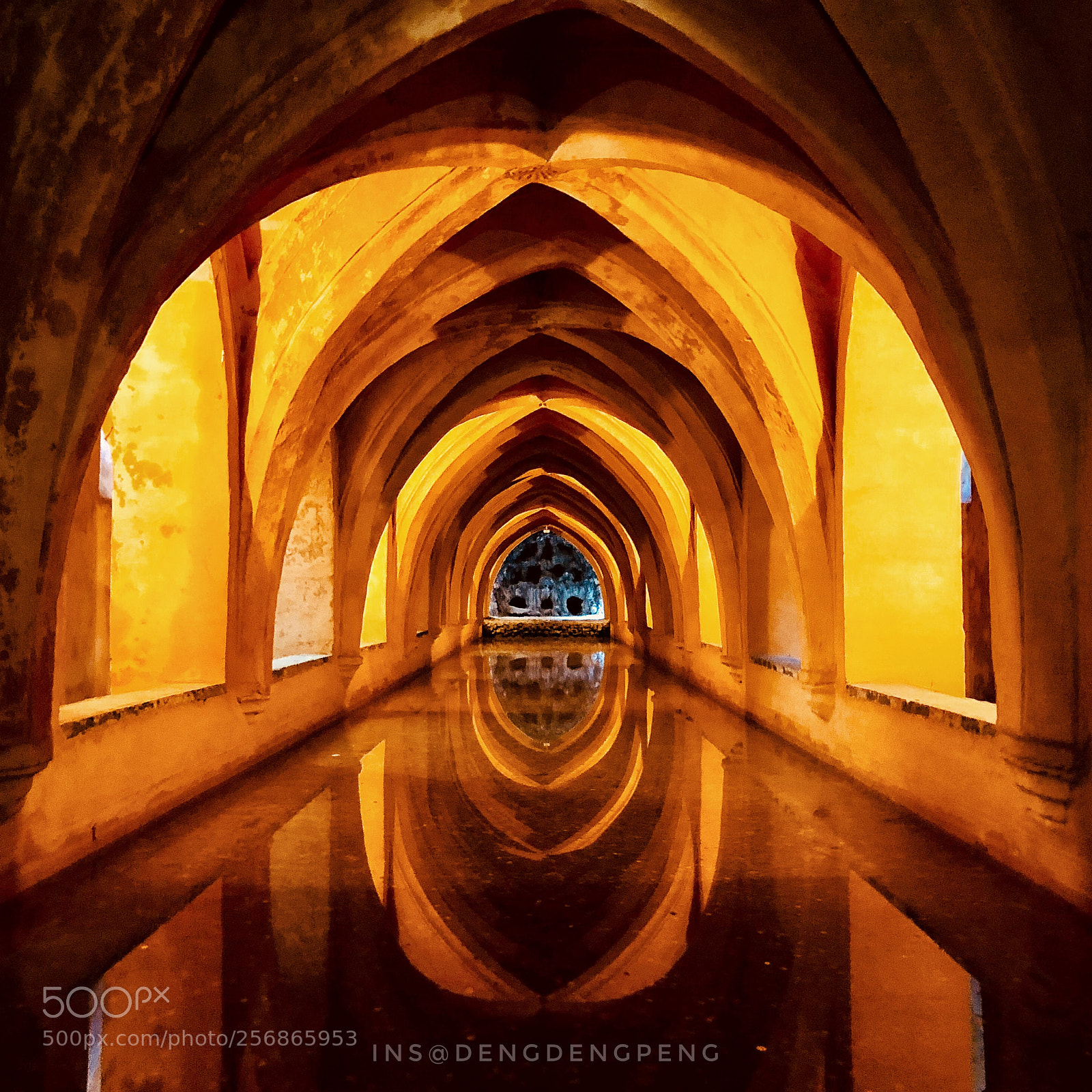 Apple iPhone X sample photo. Real alcazar de sevilla photography