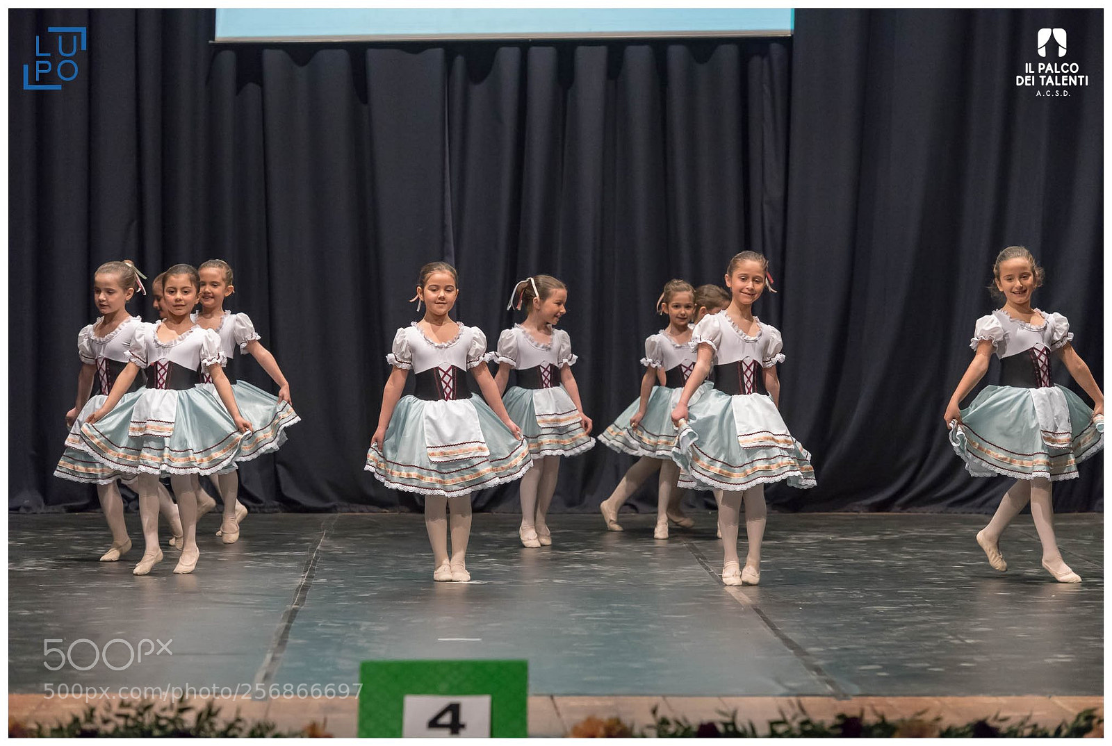 Nikon D850 sample photo. Classica gruppo baby photography
