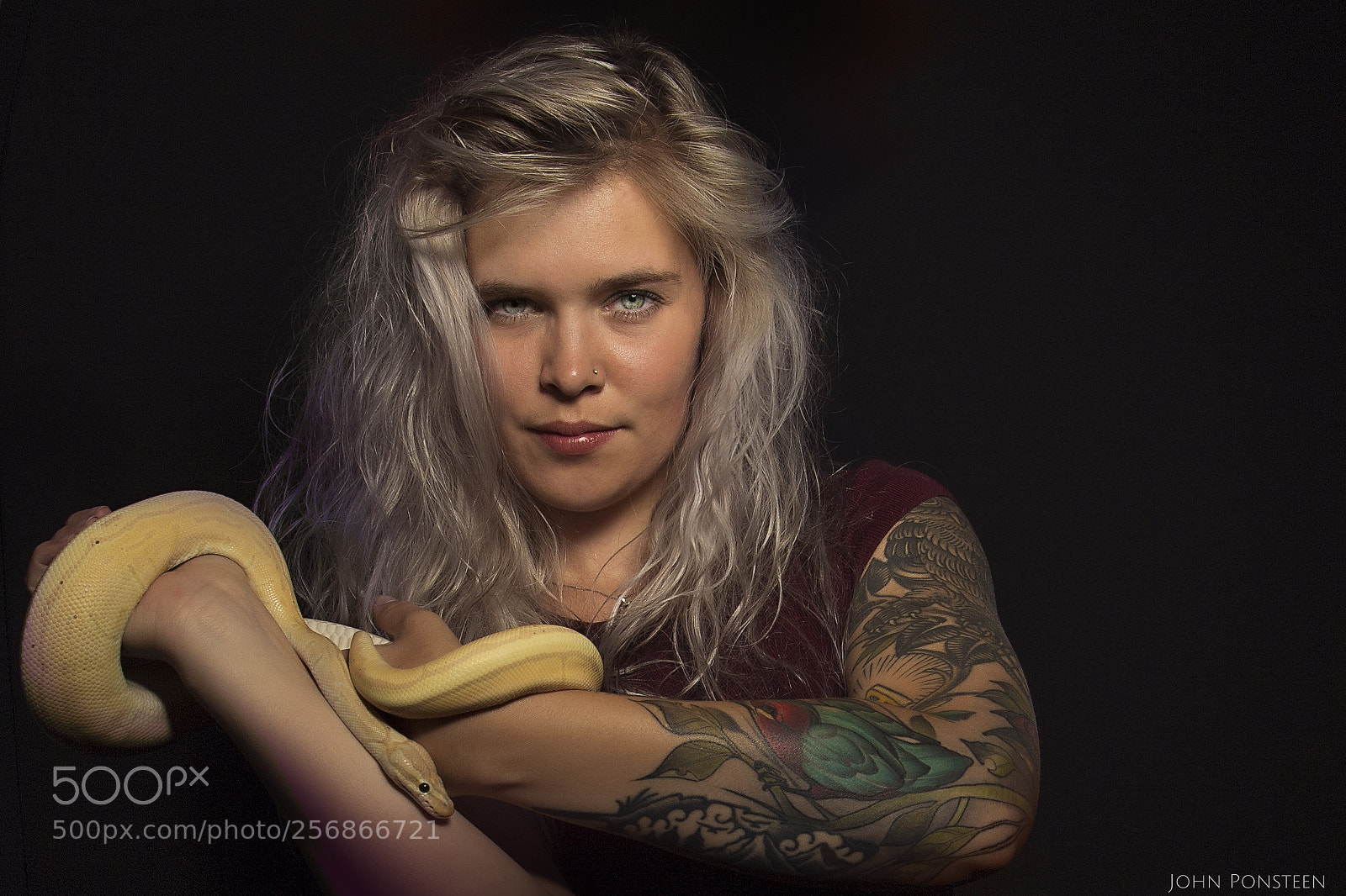 Canon EOS 6D Mark II sample photo. The ultimate seduction photography
