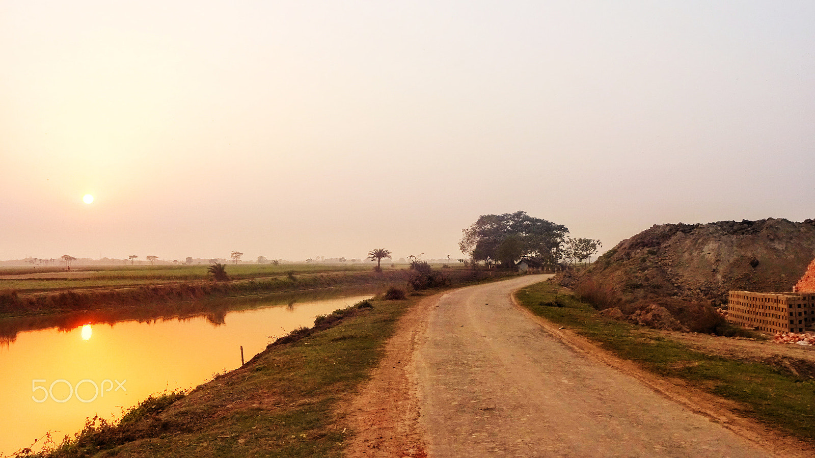 Sony Cyber-shot DSC-WX220 sample photo. Dusty road photography