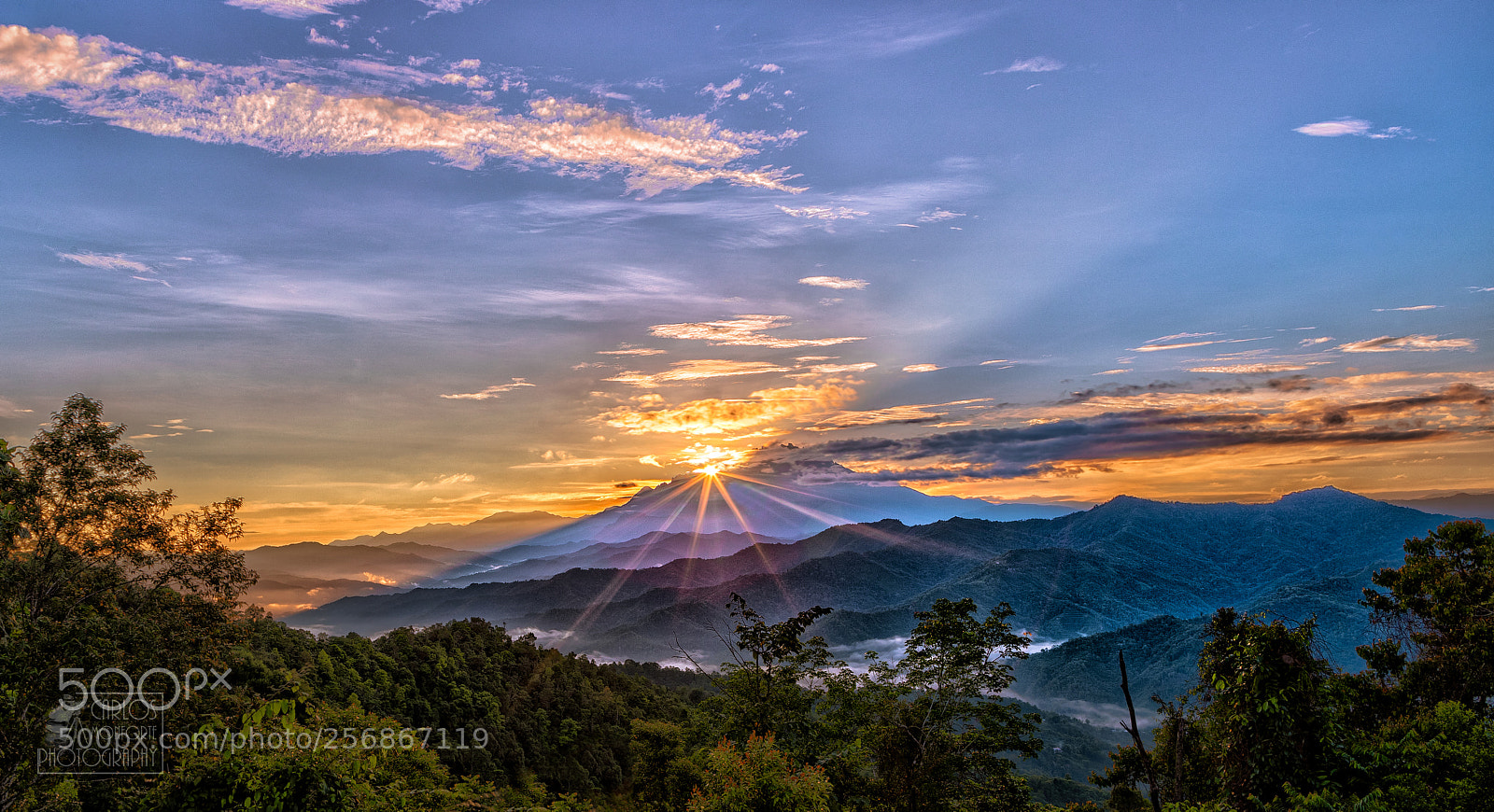 Canon EOS-1D X Mark II sample photo. Sunrise photography