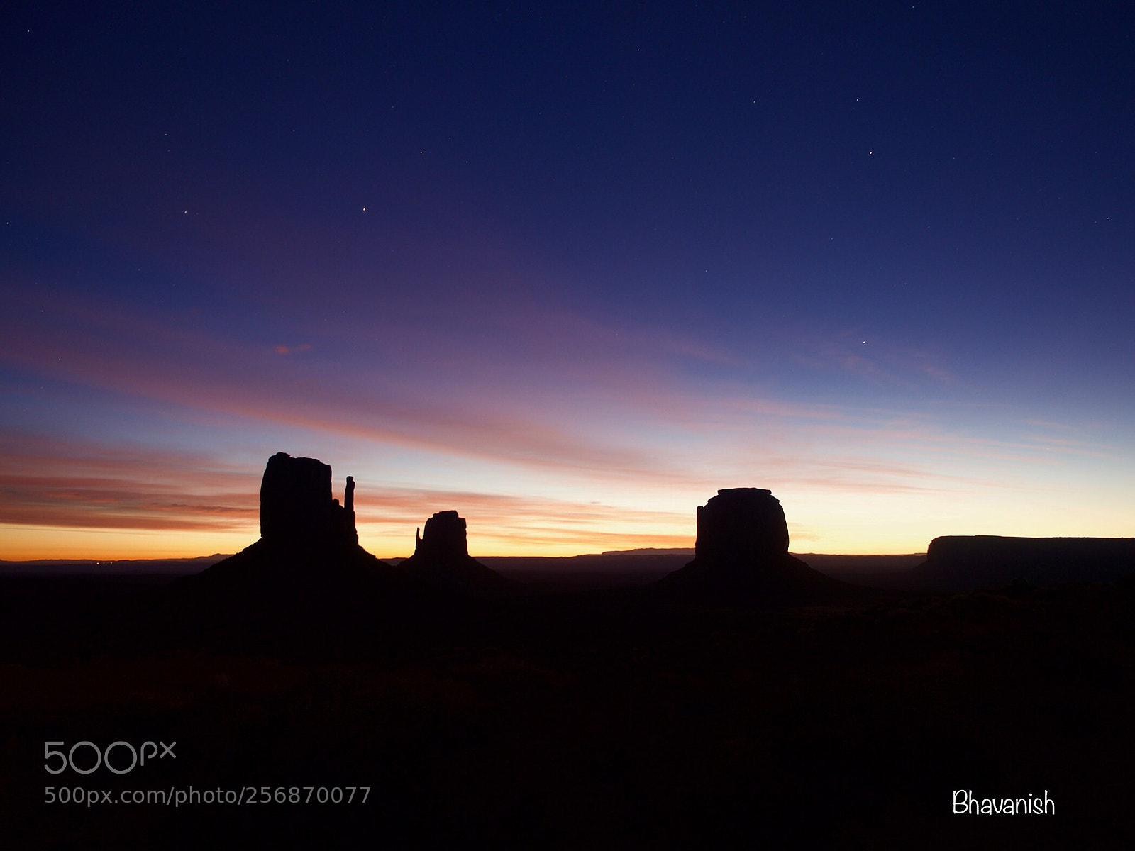 Olympus OM-D E-M10 sample photo. Sunrise at monument valley photography