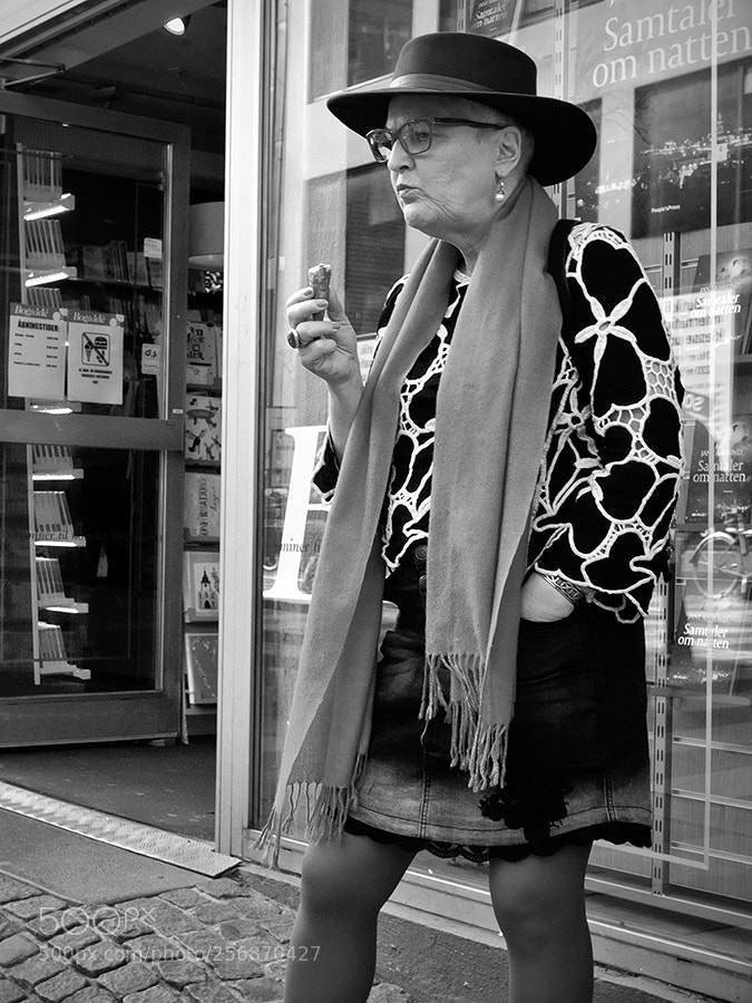 Fujifilm X-Pro2 sample photo. Finishing ice cream cone photography