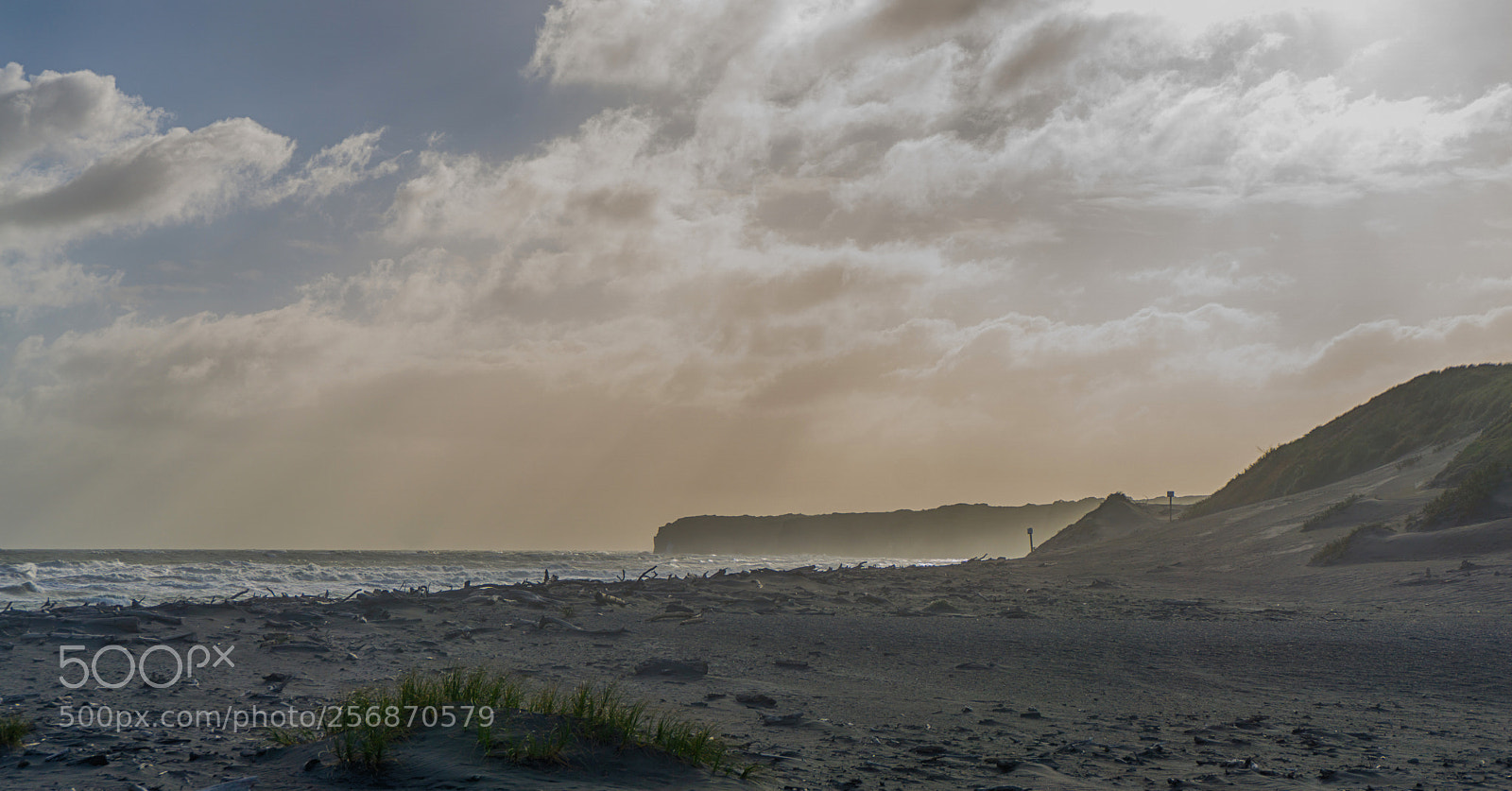 Sony a6000 sample photo. Patea beach hdr photography