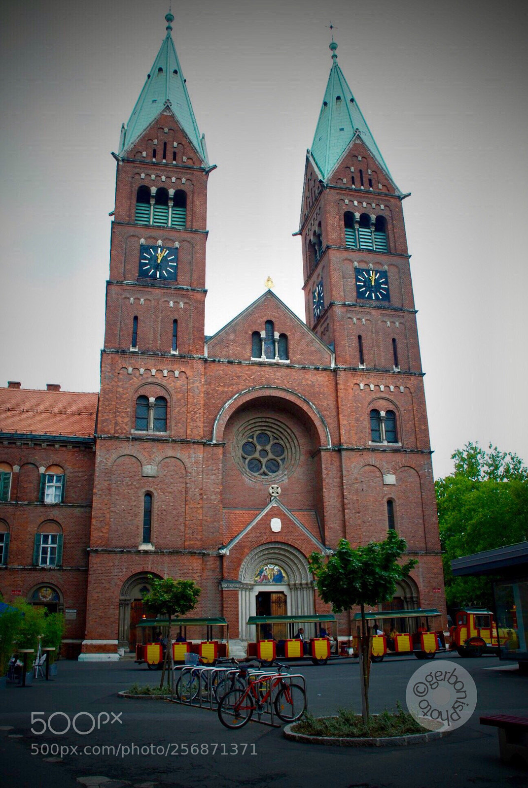 Nikon D80 sample photo. The franciscan church of photography