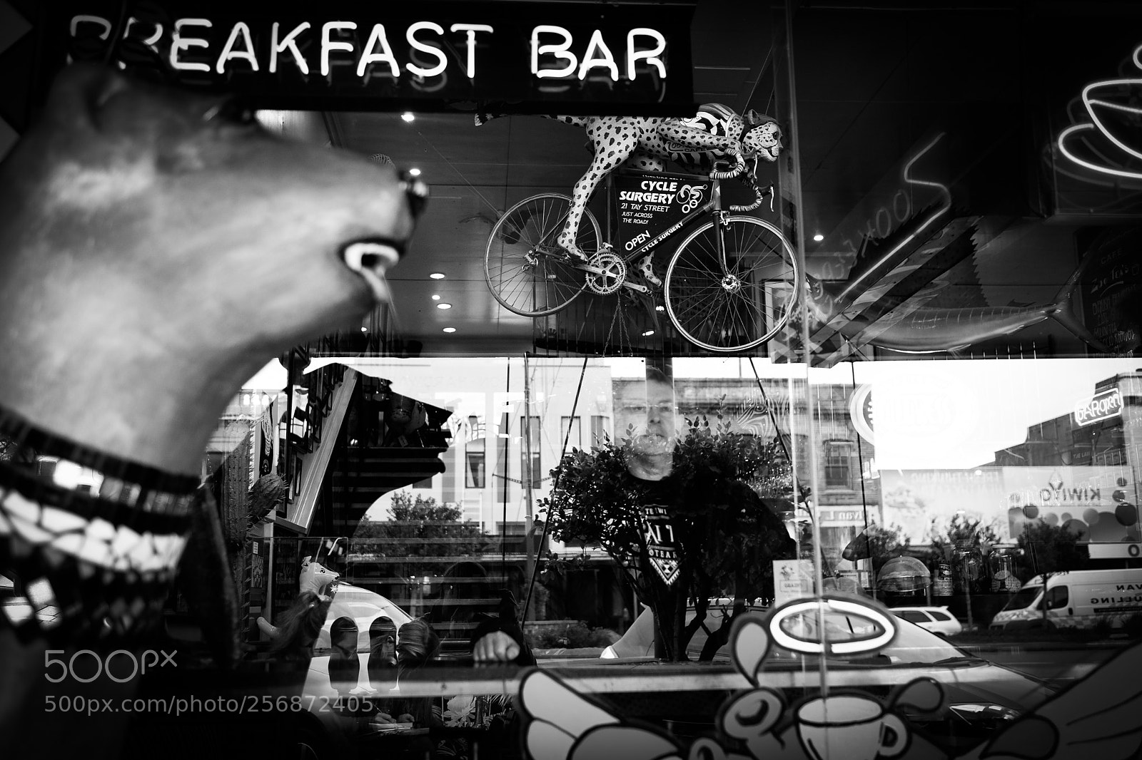 Fujifilm X-Pro2 sample photo. Breakfast bar photography
