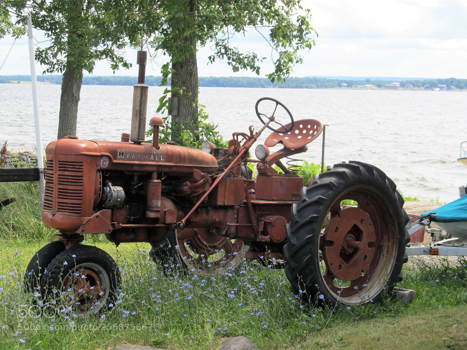 Canon PowerShot SX130 IS sample photo. Ny tractor photography