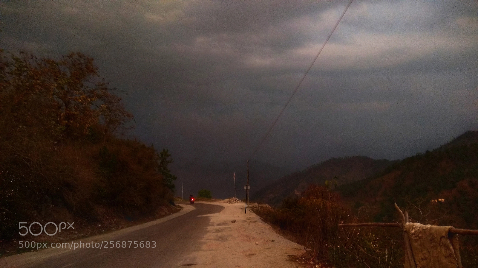 Xiaomi Redmi Note 4 sample photo. Road to hell photography