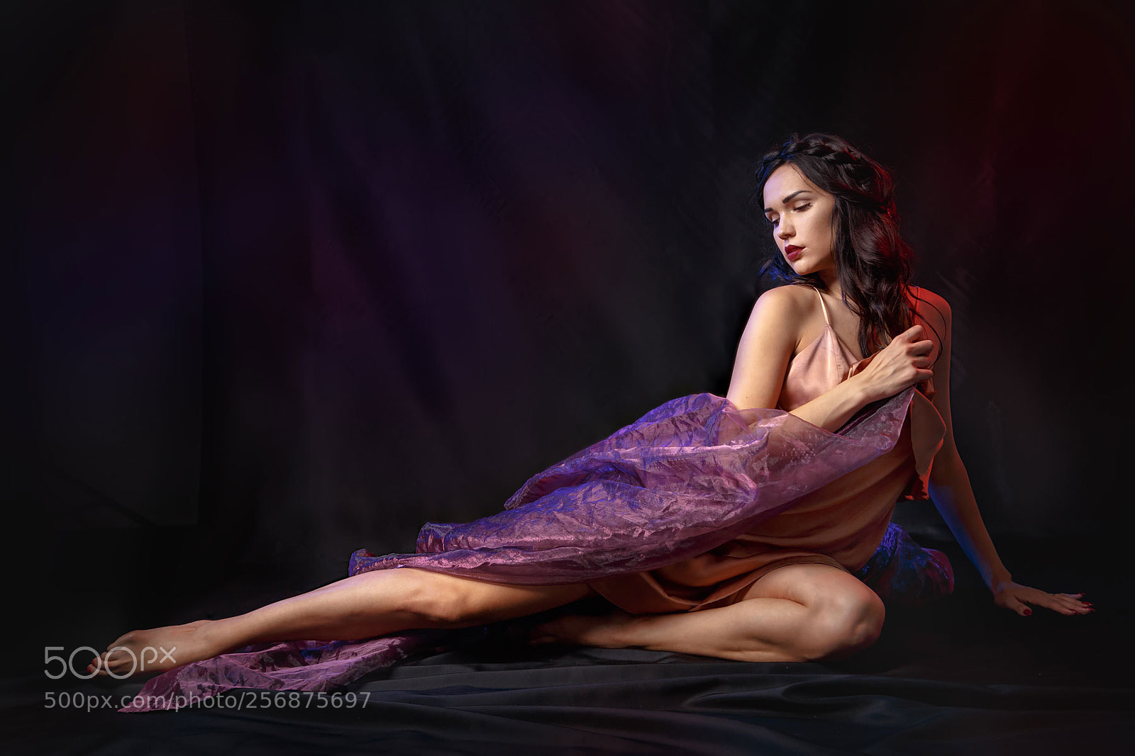 Canon EOS 6D sample photo. Elena. farbe flieder. photography