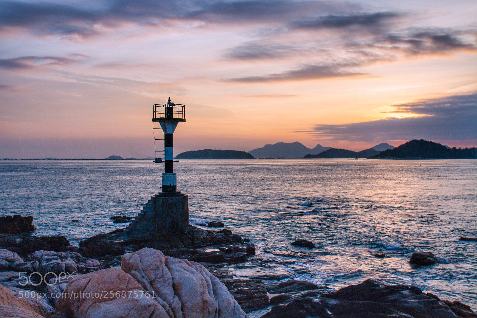 Canon EOS 70D sample photo. 日出于东山之上 photography