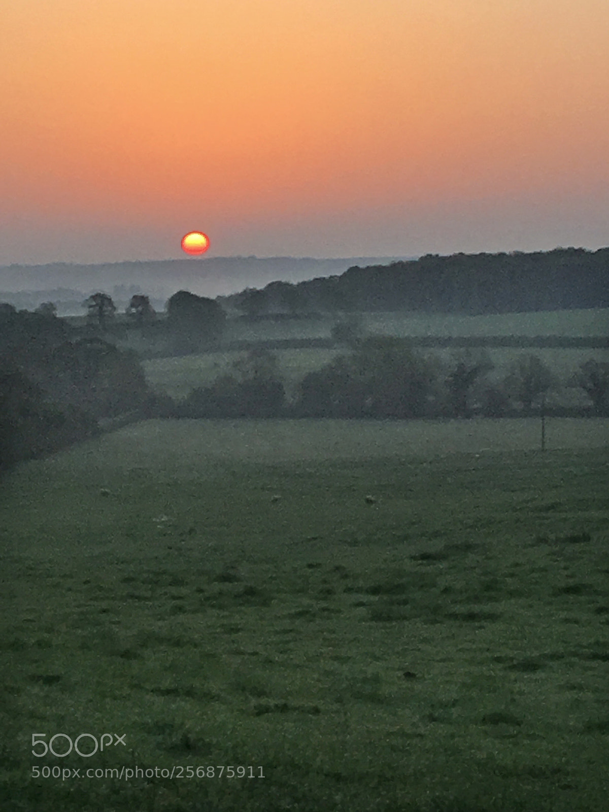 Apple iPhone 6s sample photo. Sunrise over the cotswolds photography